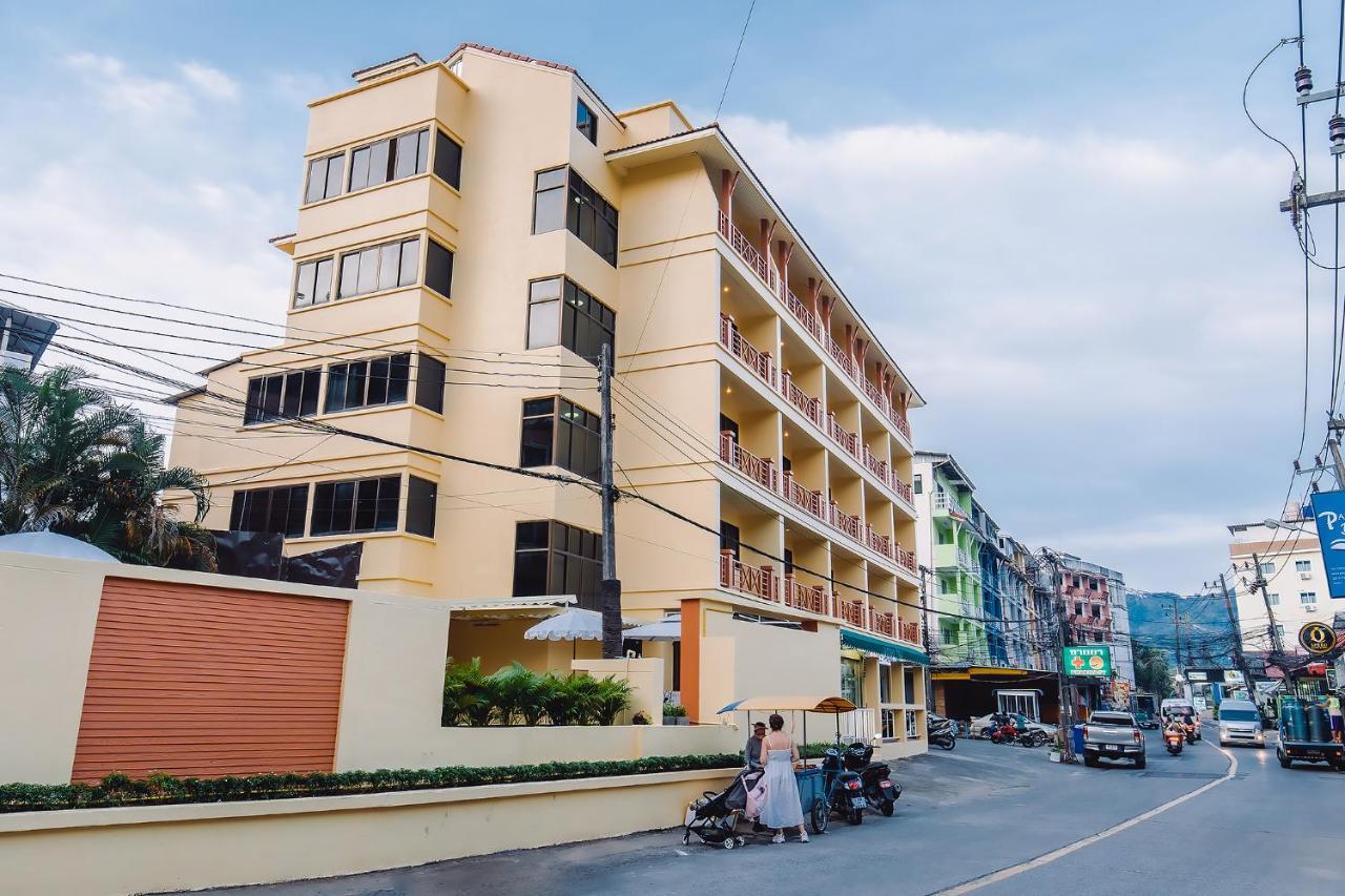 Bauman Ville Hotel Phuket Esterno foto