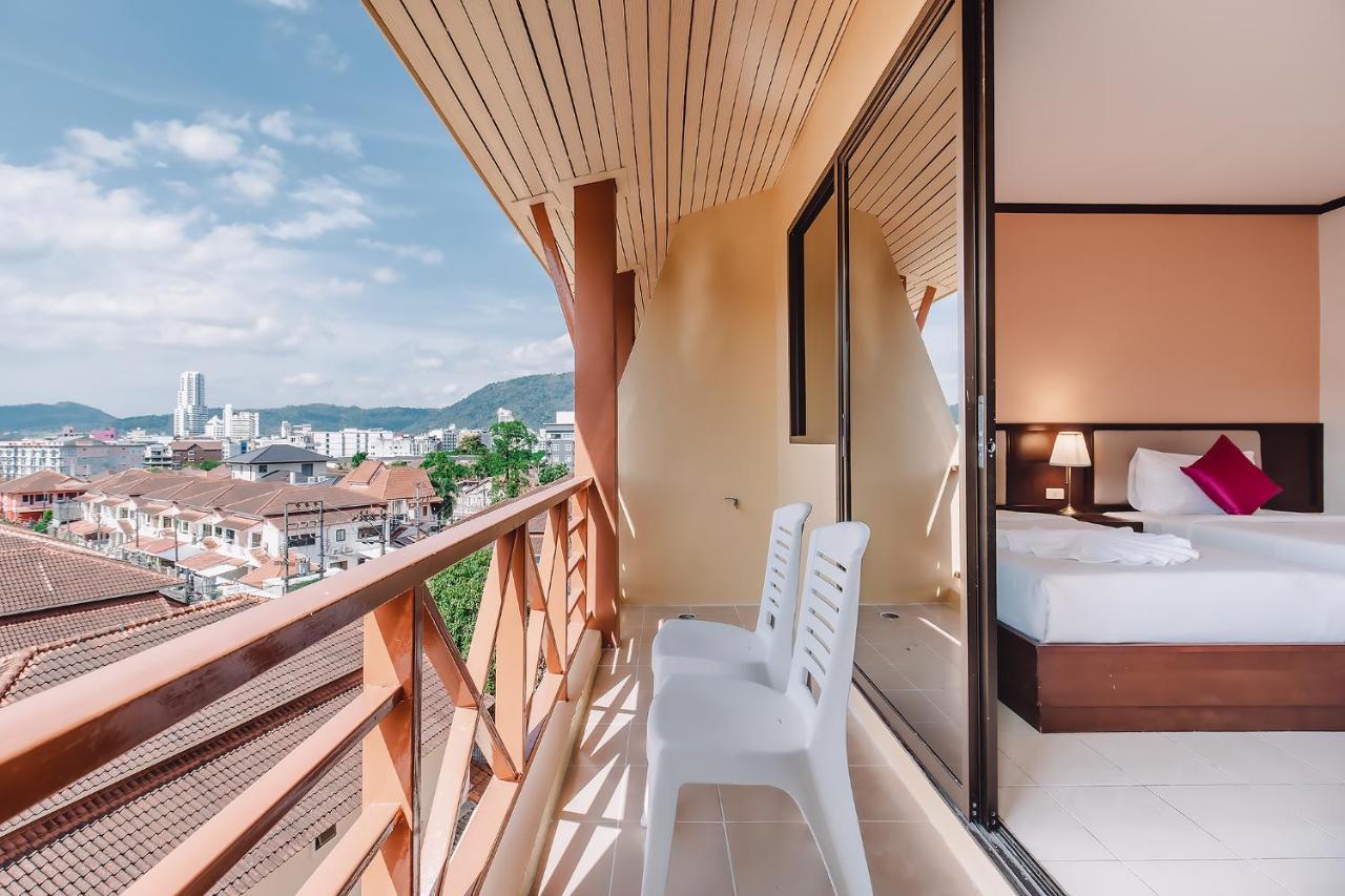 Bauman Ville Hotel Phuket Esterno foto